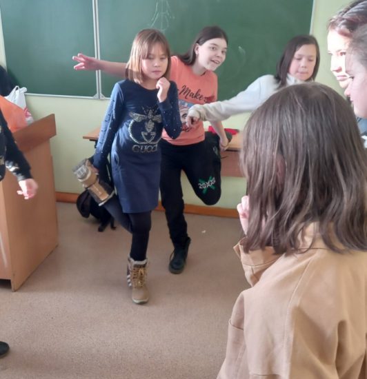 В 4В День именинника!